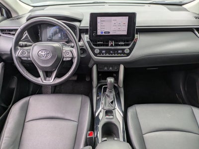 2024 Toyota Corolla Cross XLE