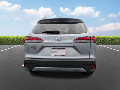 2024 Toyota Corolla Cross XLE