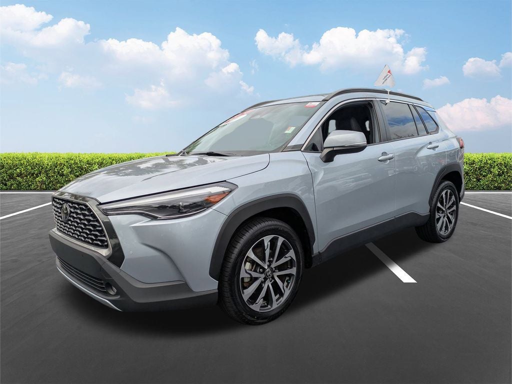 2024 Toyota Corolla Cross XLE