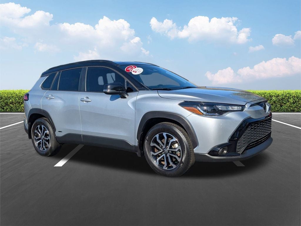 2024 Toyota Corolla Cross Hybrid SE