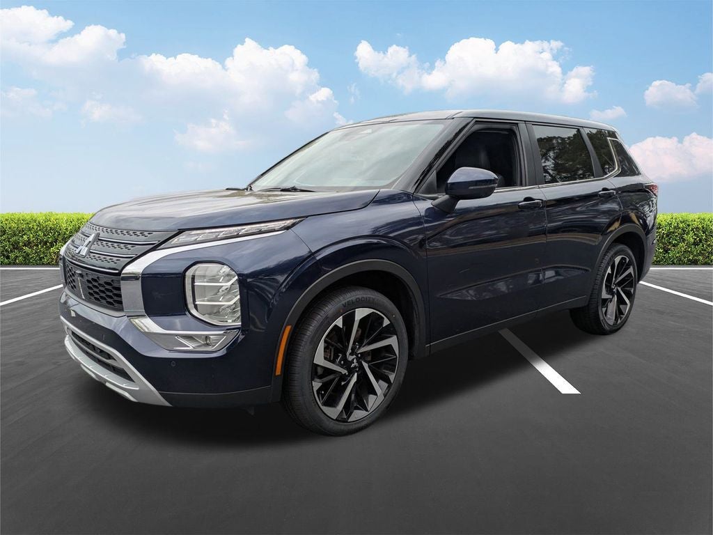 2024 Mitsubishi Outlander SE