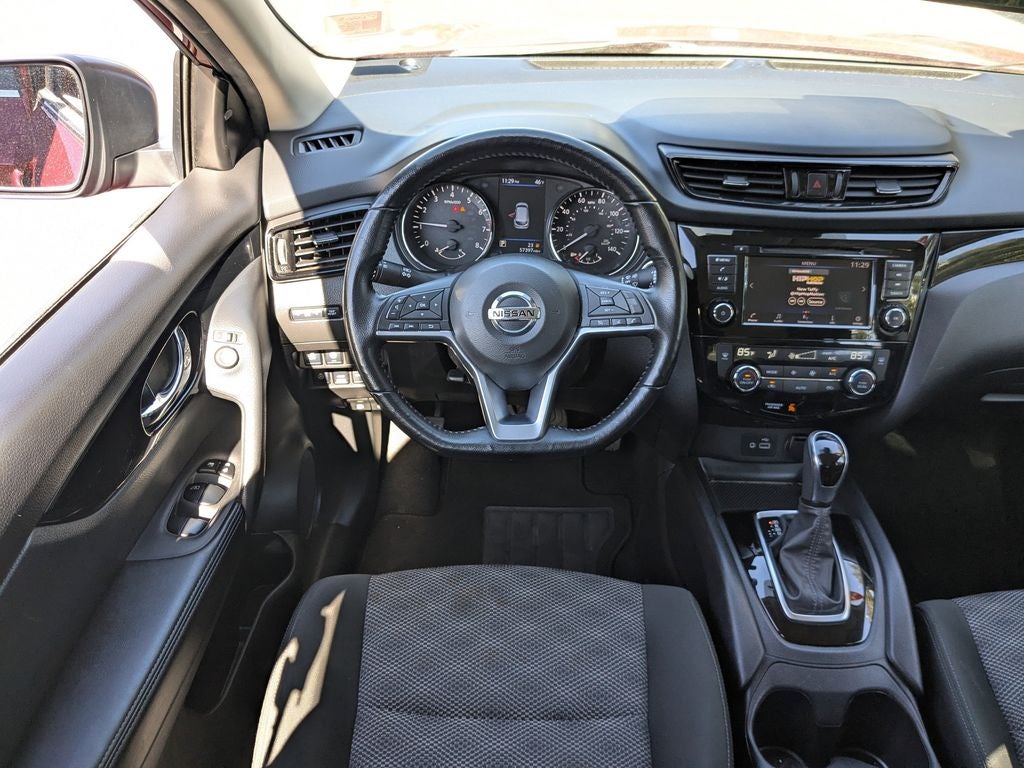 2022 Nissan Rogue Sport SV