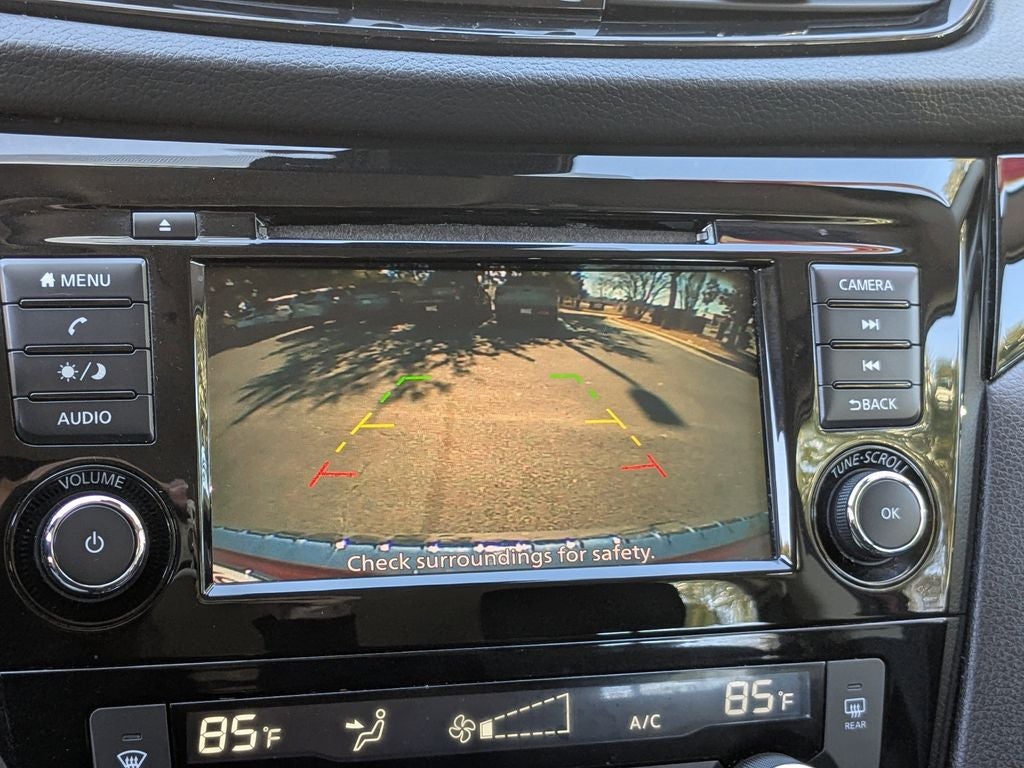 2022 Nissan Rogue Sport SV