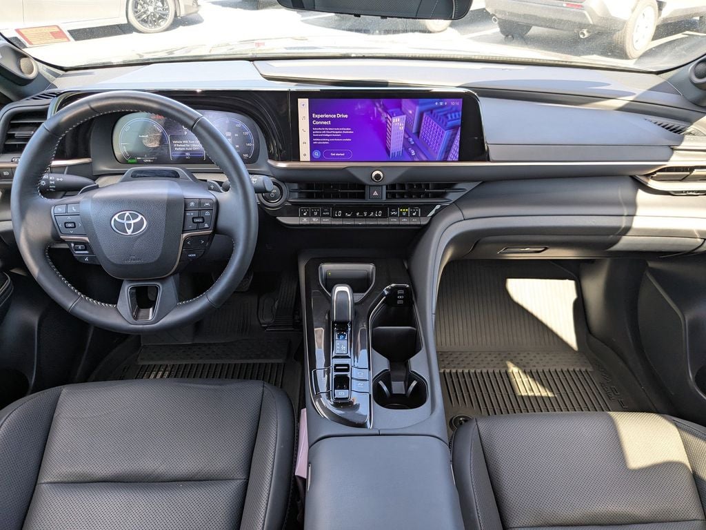 2025 Toyota Crown Signia Limited