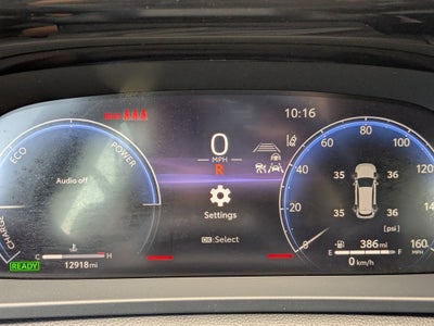 2025 Toyota Crown Signia Limited