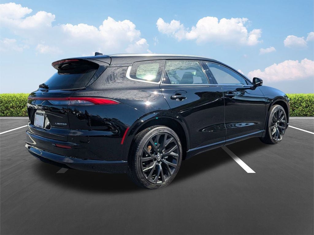 2025 Toyota Crown Signia Limited