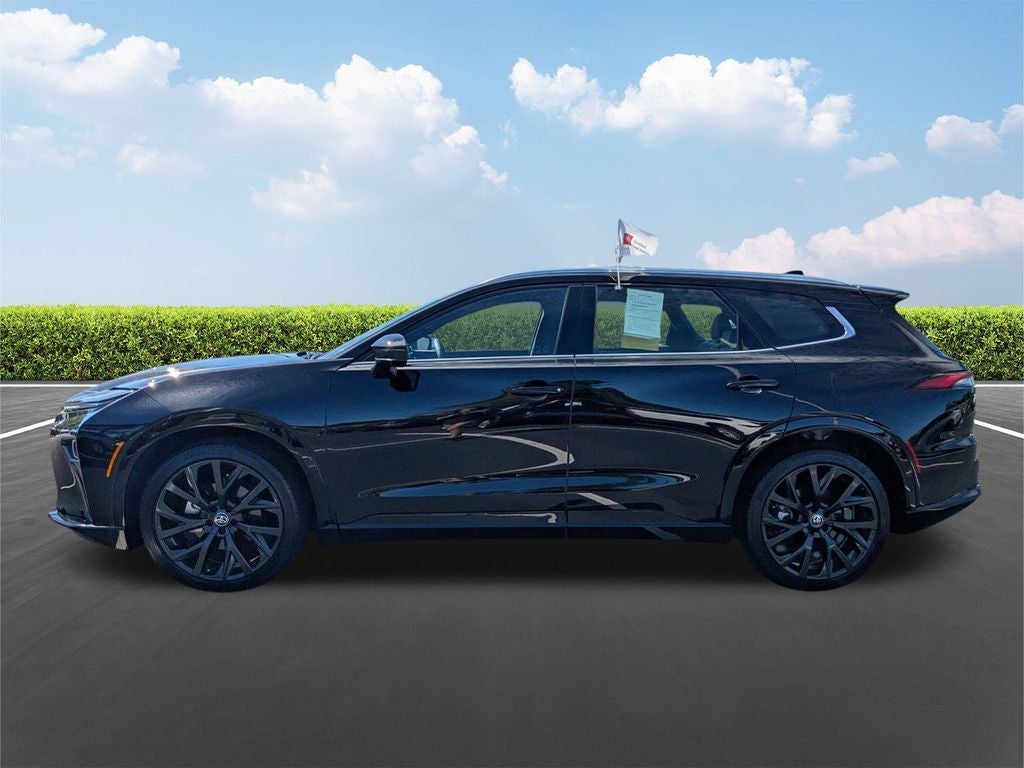 2025 Toyota Crown Signia Limited