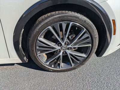 2023 Toyota Prius XLE