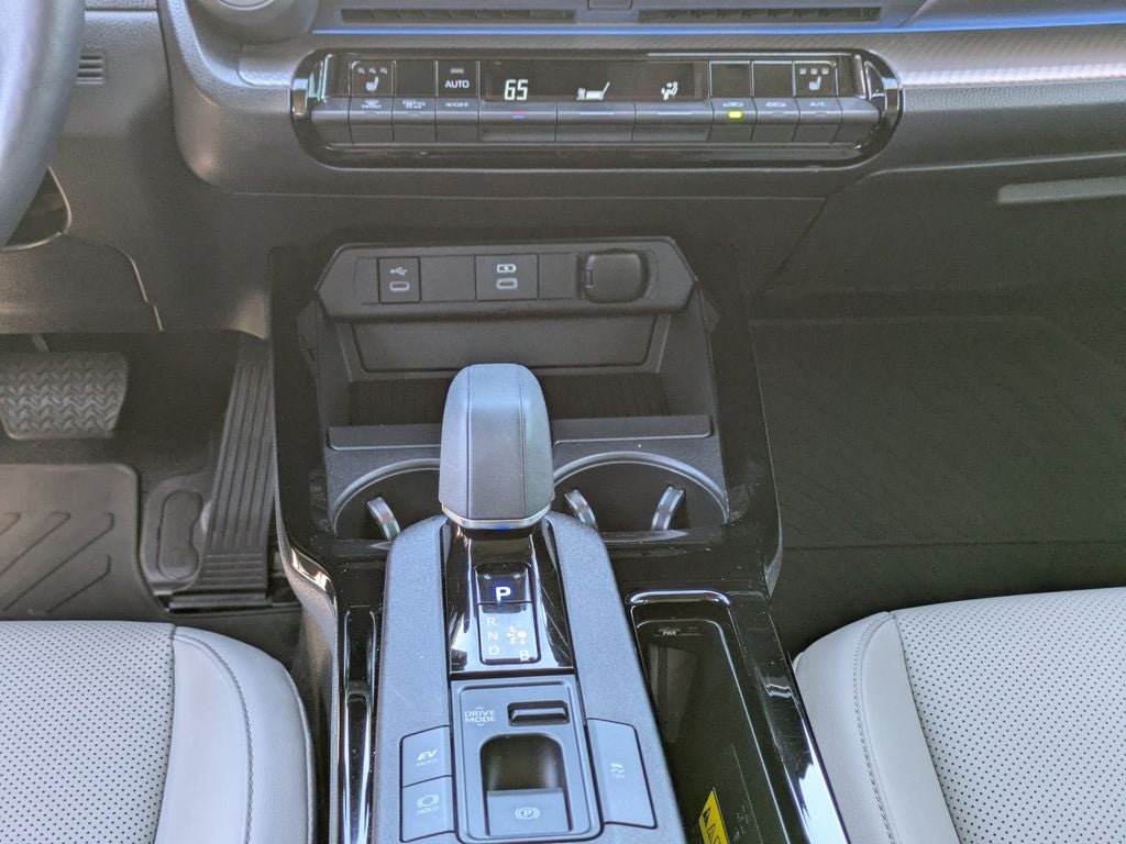 2023 Toyota Prius XLE