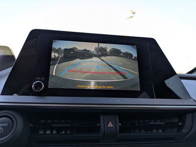 2023 Toyota Prius XLE