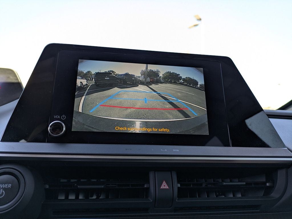 2023 Toyota Prius XLE