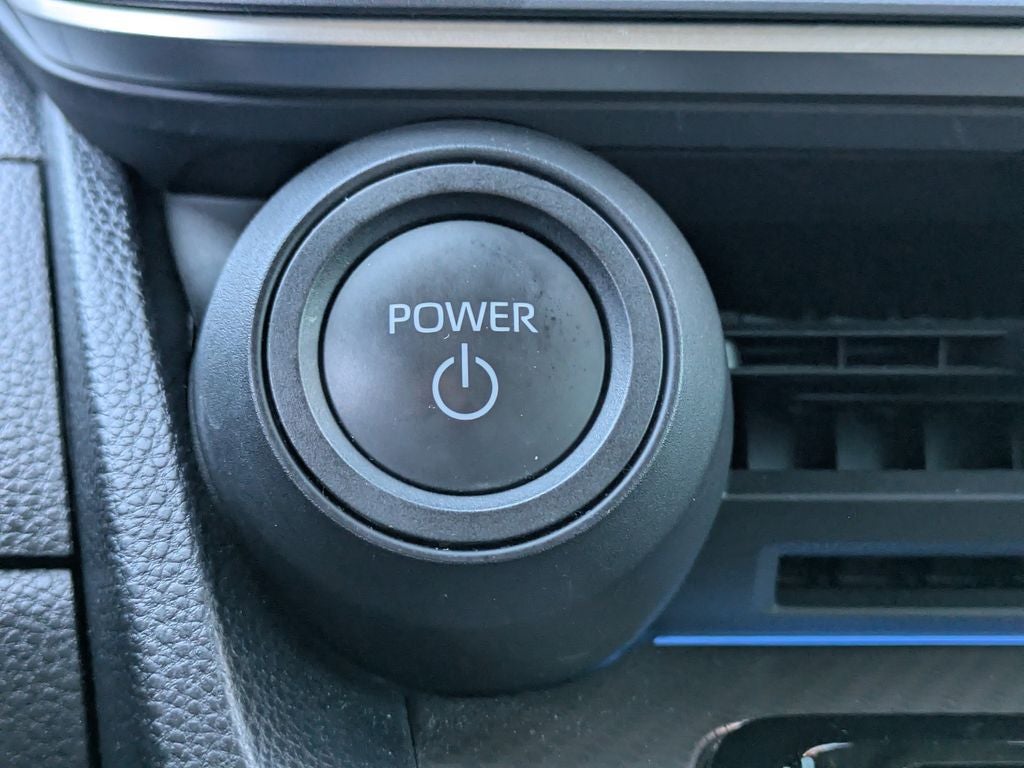 2023 Toyota Prius XLE