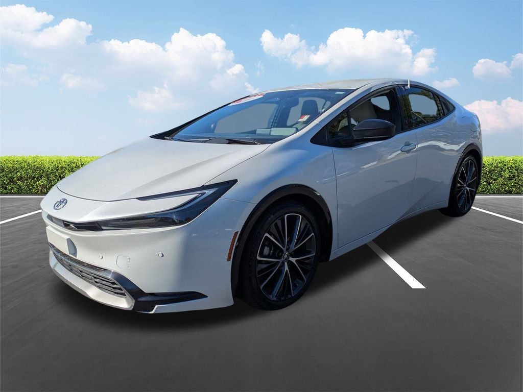 2023 Toyota Prius XLE