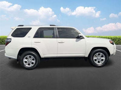 2022 Toyota 4Runner SR5