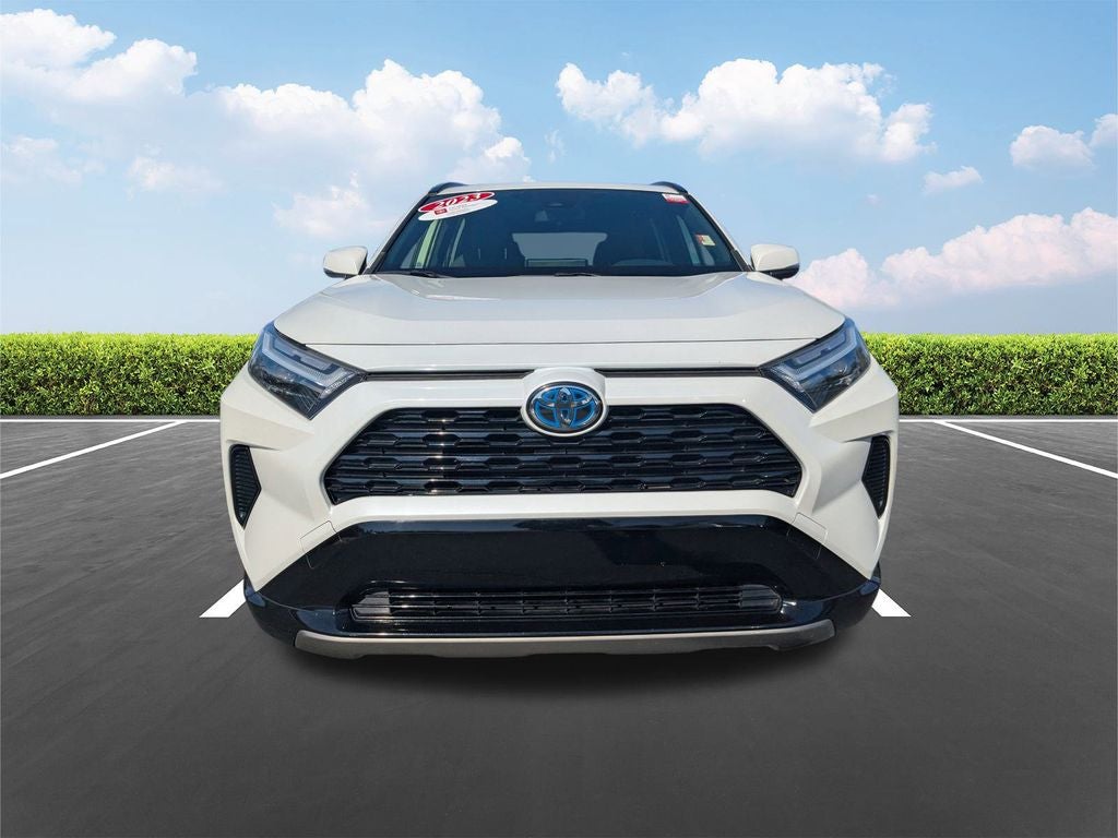 2023 Toyota RAV4 Hybrid SE