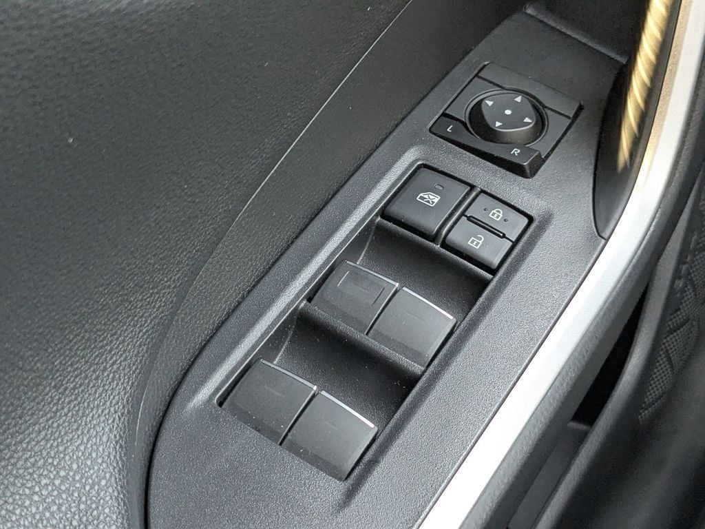 2025 Toyota RAV4 Hybrid XSE