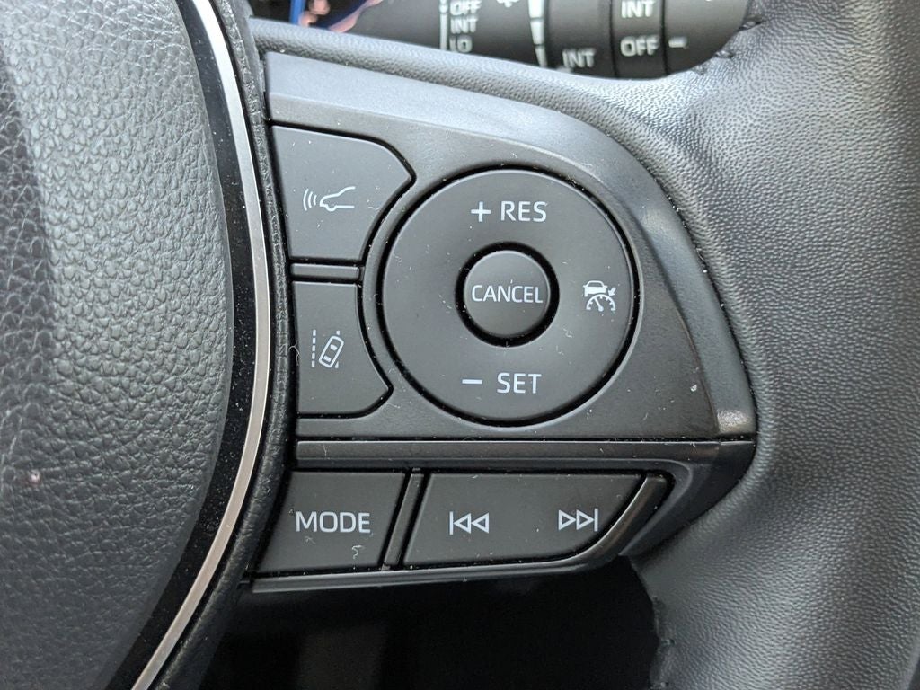 2025 Toyota RAV4 Hybrid XSE