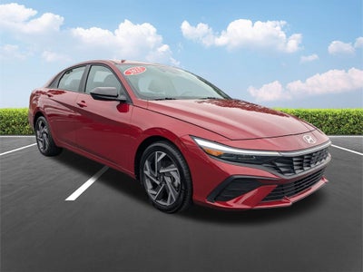 2025 Hyundai Elantra SEL Sport